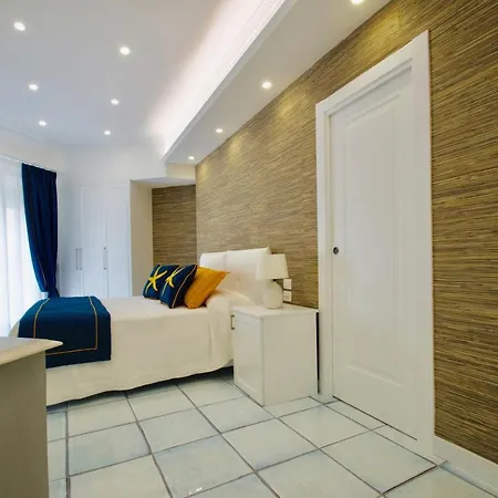 Couette-café Luxury 3*