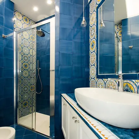 Luxury 4*