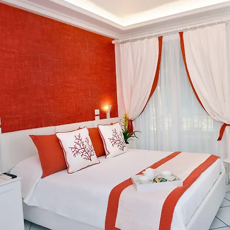 Luxury Alojamento de Acomodação e Pequeno-almoço 4*