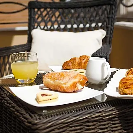 Luxury 4*