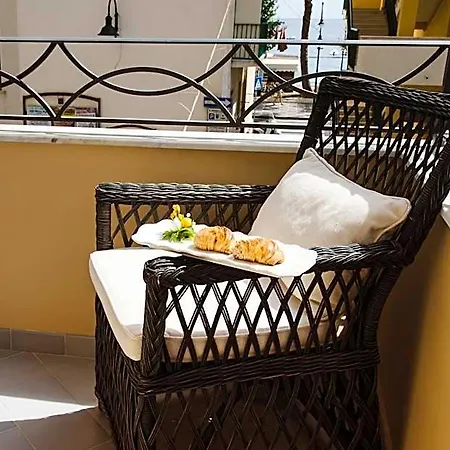 Luxury 4*